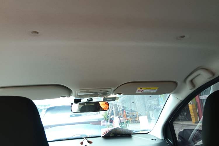 Used SOL E10X 2021 302 km Range Fashion Edition 30.2 kWh