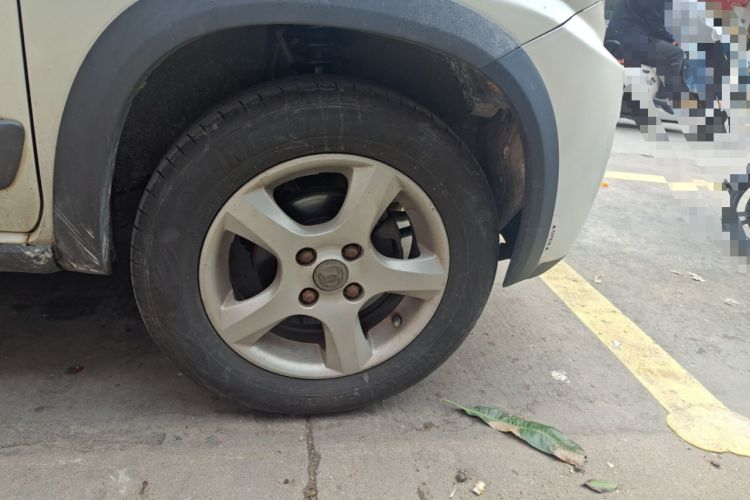 Used Suzuki Wagon R X5 2013 Cruise Edition 1.4L VVT Standard Model Right Front Wheel Hub