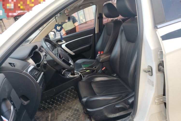 Used Geely Auto Emgrand 2017 Sedan Million Edition 1.5L Manual Upward Connect Version Left Front Seat