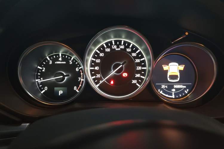 Used Mazda CX-5 2017 2.5L Automatic 2WD ZhiZun Version China V Standard Instrument Cluster