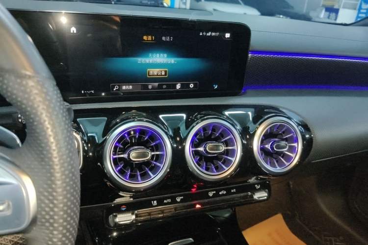 Used Mercedes-Benz A-Class 2022 A 200 L Sport Sedan Fashion Model
