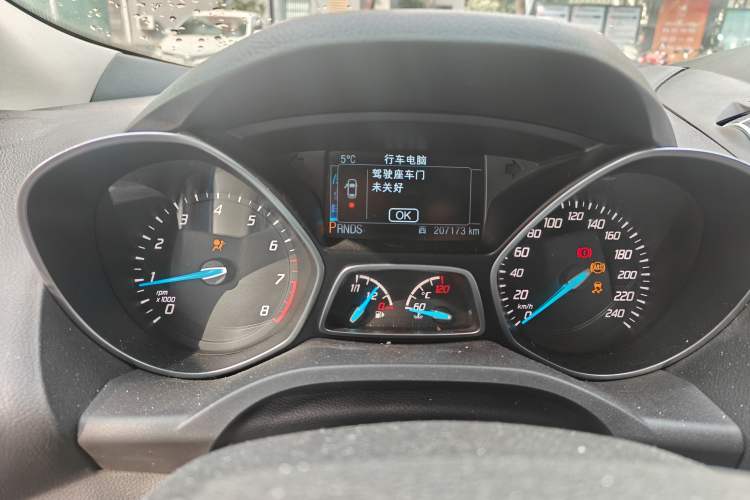 Used Ford Kuga 2013 2.0L GTDi Four-Wheel-Drive Sport Model