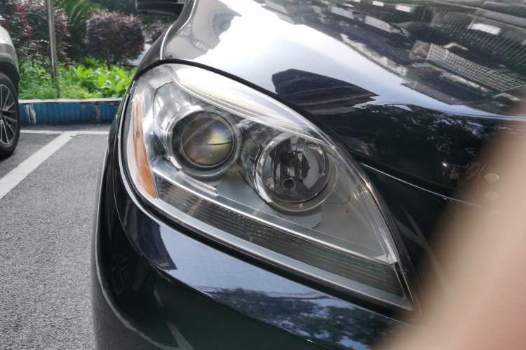 Used Mercedes-Benz M-Class 2012 ML 350 Luxury Edition