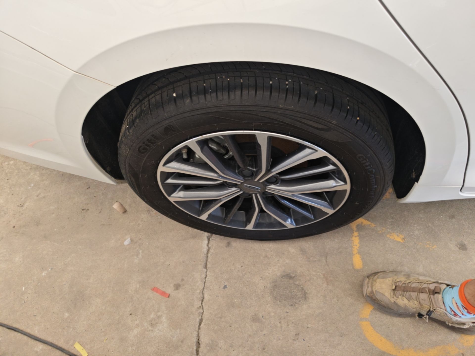 Geely Auto Preface 2023 1.5TD Fuyao Version — снимка 11