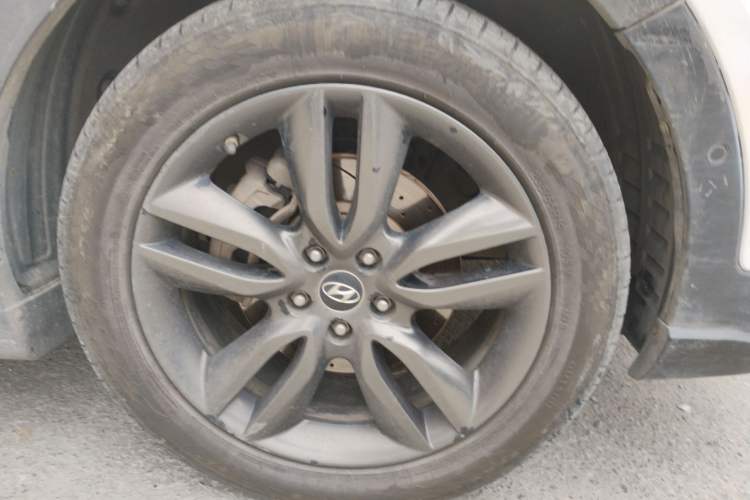 Used Hyundai Santa Fe Classic 2013 2.2T Four-Wheel Drive Flagship Edition 7 Seats
