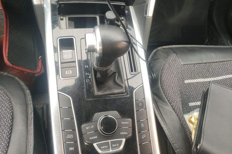 Used Haval H7 2016 Blue-Label H7 2.0T Automatic Elite Model