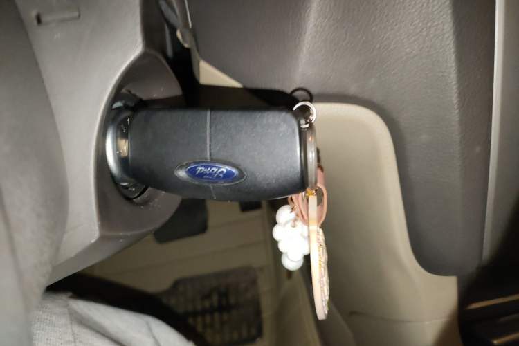 Used Ford Focus 2013 Hatchback Classic 1.8L Automatic Fashion Edition Vehicle Key