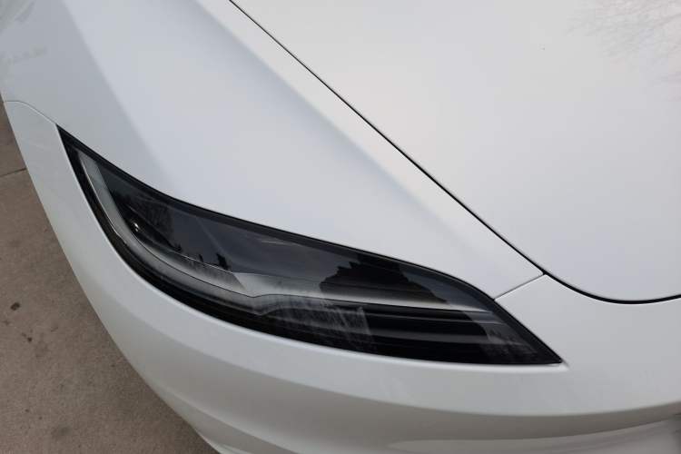 Used Tesla Model 3 2025 Model Revised Rear-Wheel-Drive Version
