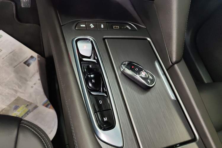 Used Buick Enclave 2022 652T Two-Wheel-Drive Prestige 7-Seater
