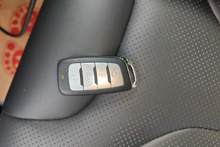 Used Changan CS85 COUPE 2019 2.0T Automatic Luxury Edition China V Standard
