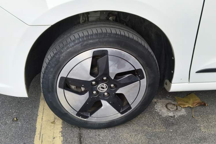 Used Dongfeng Aeolus E70 2023 360H Battery-Swap Version