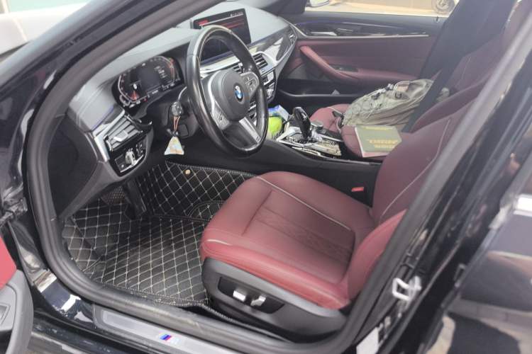 Used BMW 5 Series 2022 Second Facelift 525Li M Sport Package Left Front Seat