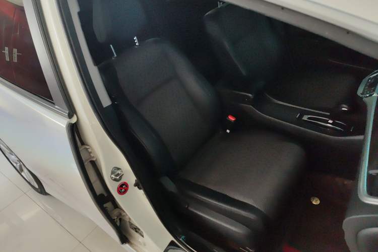 Used Honda Jade 2017 1.8L automatic Comfort version 5 seats