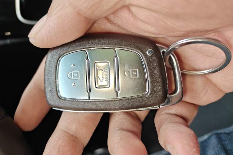 Used Hyundai Tucson 2019 280TGDi Dual-Clutch Two-Wheel Drive Fashion Edition China VI Standard
