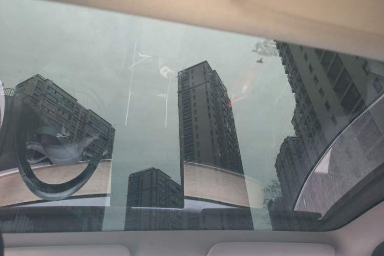 Used Tesla Model 3 2019 Long-Range Rear-Wheel-Drive Version