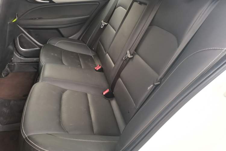 Used Geely Auto Emgrand 2018 1.5L CVT Upward Connect Edition
