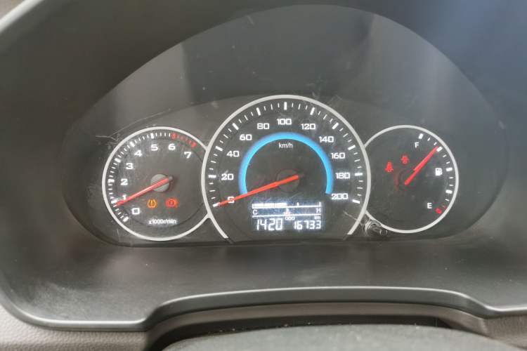 Used Wuling Hongguang V 2022 1.5L Enjoy Edition Electric-Powered LAR Instrument Cluster