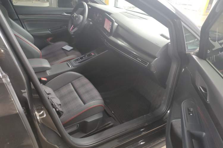 Used Volkswagen Golf GTI 2021 Facelift 380TSI DSG GTI
