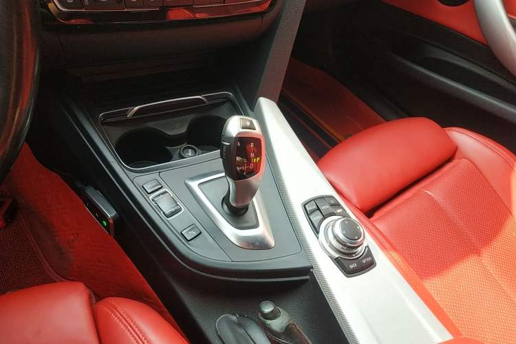 Used BMW 3 Series GT 2017 320i M Sport
