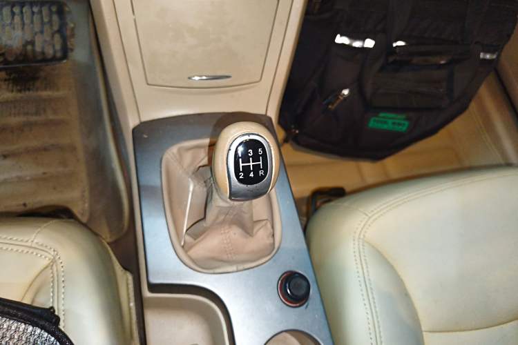 Used Roewe 350 2013 350S 1.5L Manual Xunchi Edition