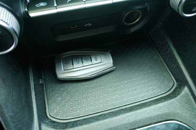 Used Geely Auto Coolray 2021 1.4T DCT Platinum Edition
