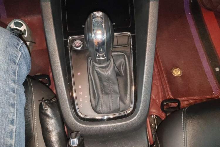 Used Volkswagen Sagitar 2018 1.6L Automatic Comfort Model
