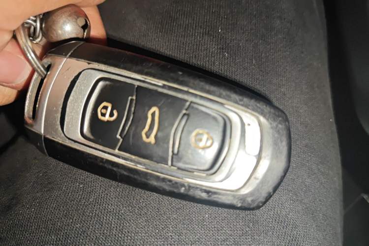 Used Geely Auto Vision X3 2017 1.5L Automatic Luxury Model
