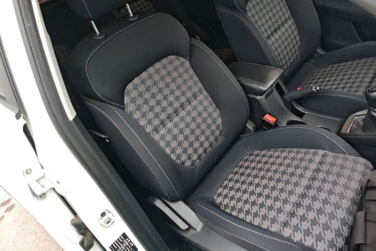 Used MG ZS 2018 1.5L Manual Comfort Edition China V Standard
