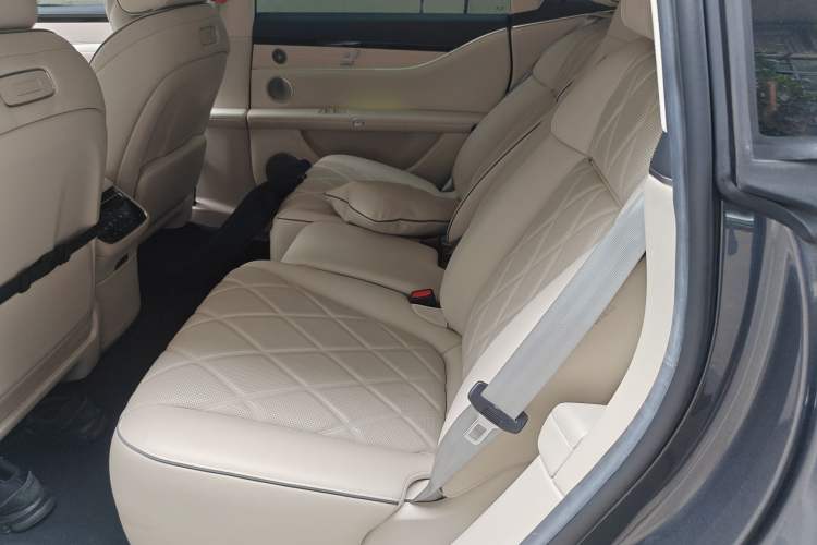 Used Hima Stelato S9 2024 All-Electric Max Rear-Drive Long-Range Version