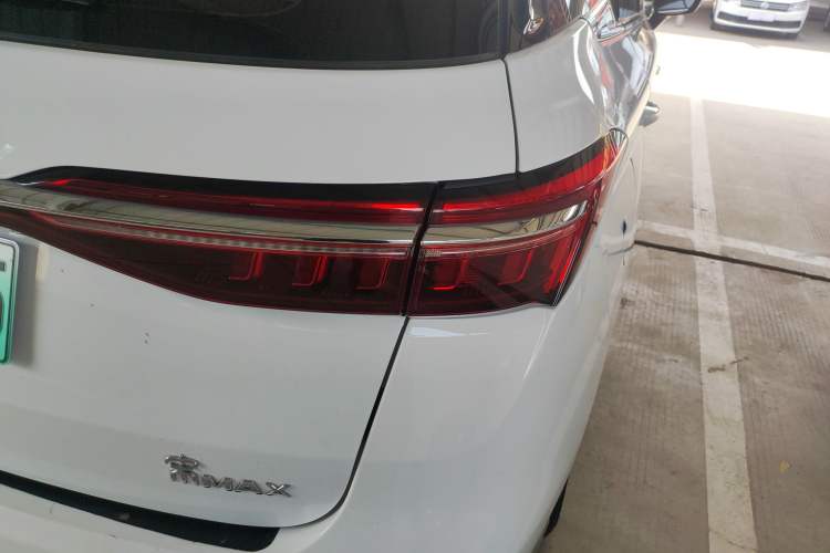 Used BYD Song MAX New Energy 2022 DM-i 105KM Flagship Model
