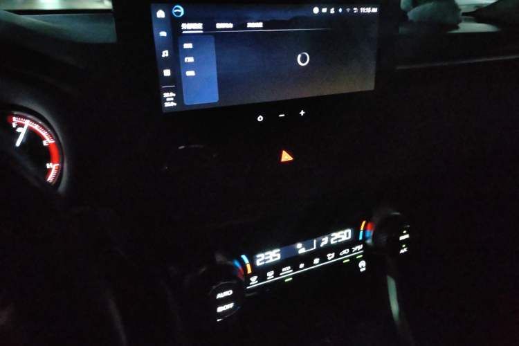 Used Toyota RAV4 2023 2.0L CVT Two-Wheel Drive Fashion Edition
