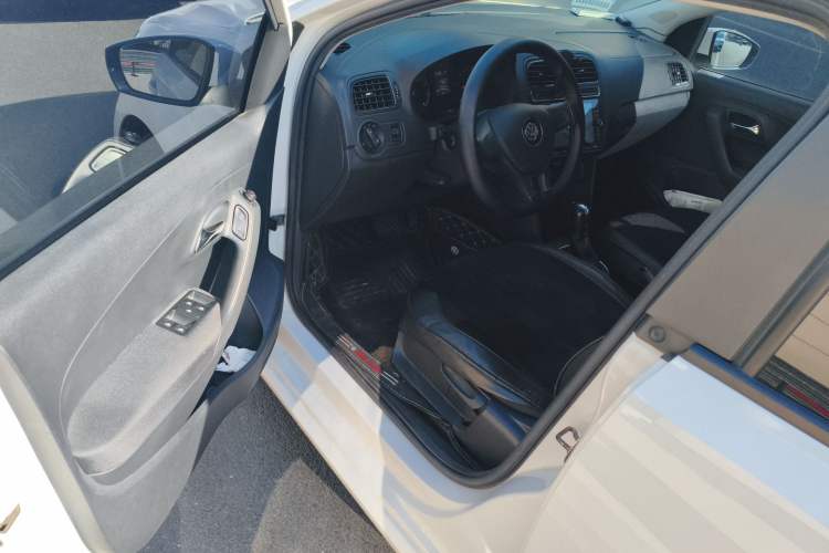 Used Volkswagen Polo 2018 1.5L Automatic Advanced Driving Model Driver Seat
