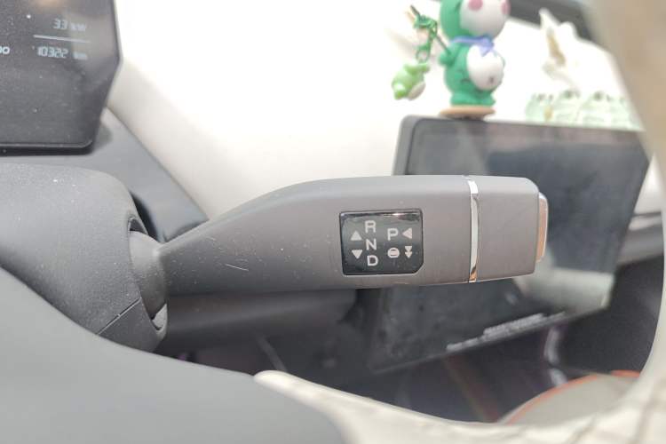 Used Chery QQ Little Ant 2024 Edition Youth Version 321 km Beloved Version 29.23 kWh Gear Lever