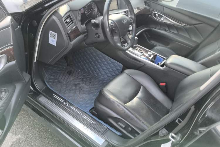 Used Infiniti Q70 2013 Q70L 2.5L Comfort Edition