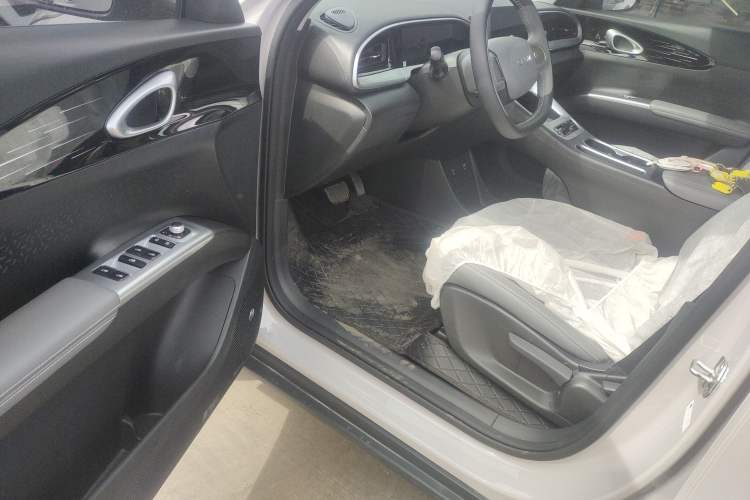 Used Geely Galaxy Geome 2025 310km Youth Edition Driver Seat