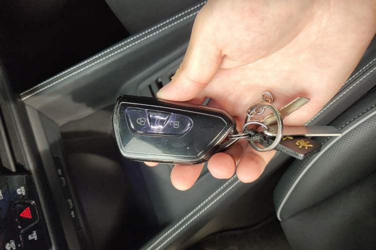 Used Volkswagen Golf 2023 Facelift 280TSI DSG R-Line