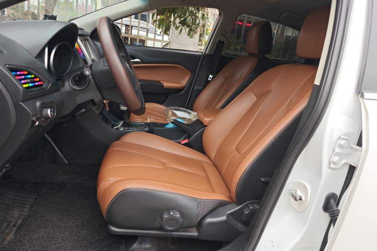 Used MG GT 2016 1.5T Automatic Value-Added Luxury Edition
