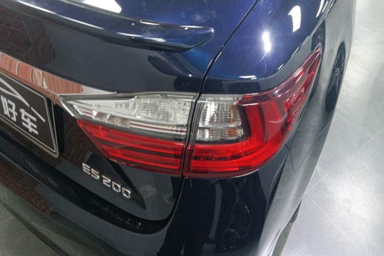 Used Lexus ES 2015 200 Elite Edition