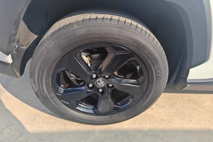 Used Toyota RAV4 2021 Dual-Engine 2.5L E-CVT Four-Wheel Drive Elite PLUS Edition