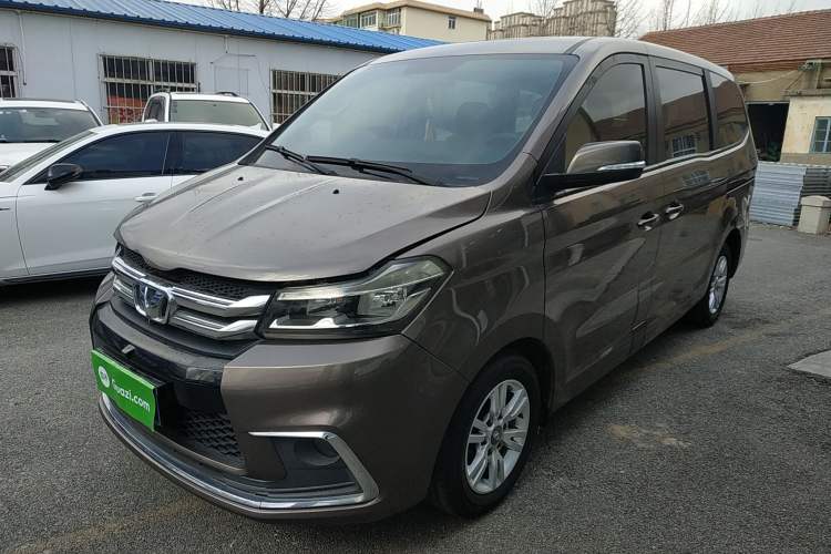 Used Huasong 7 2017 2.0T Automatic Standard Edition