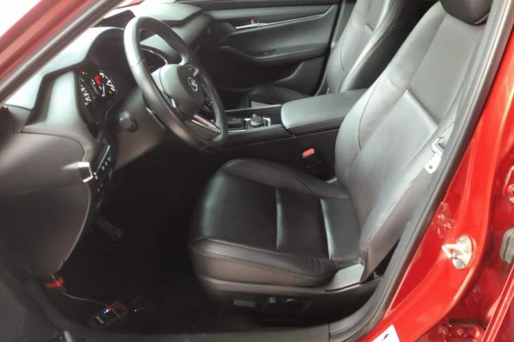 Used Mazda Mazda 3 Axela 2021 2.0L Automatic Zhiyao Edition
