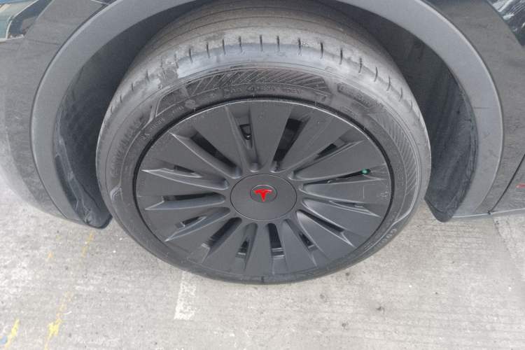 Used Tesla Model Y 2023 Rear-Wheel-Drive Version