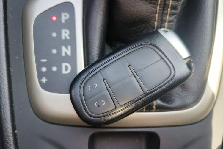 Used Jeep Cherokee 2017 2.0L Superior Edition
