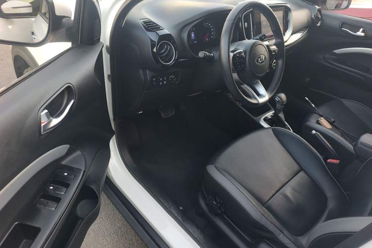 Used Kia kx1 Stonic 2019 1.4L Automatic Fun Edition China VI
