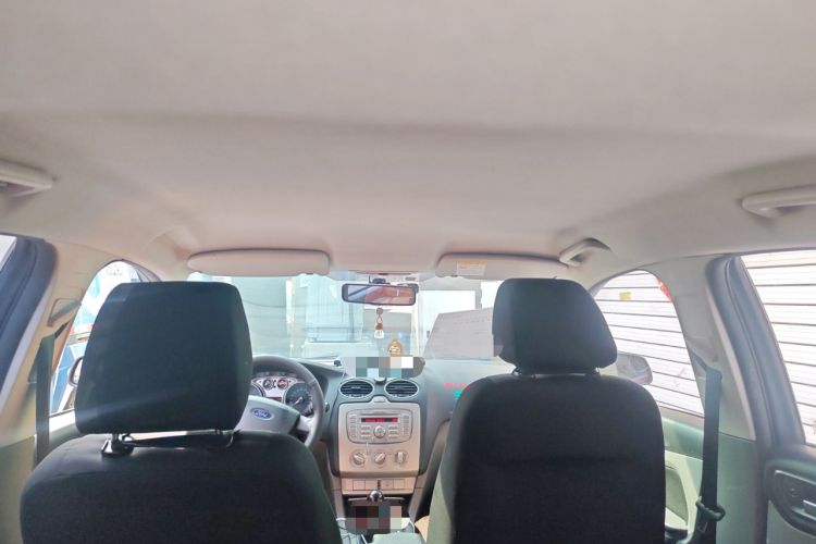 Used Ford Focus 2013 Hatchback Classic 1.8L Manual Base Model
