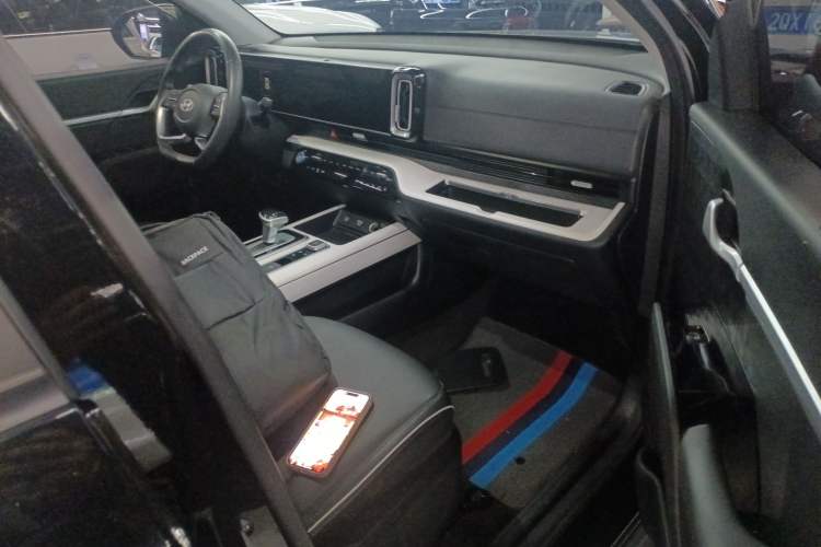 Used Hyundai ix35 2023 Musso 2.0L Deluxe Edition DLX