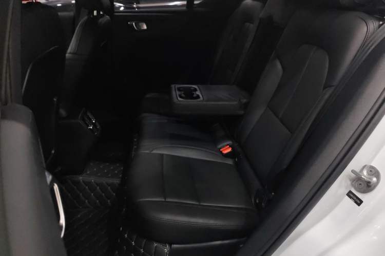 Used Volvo XC40 2023 B3 Smart & Stylish Edition
