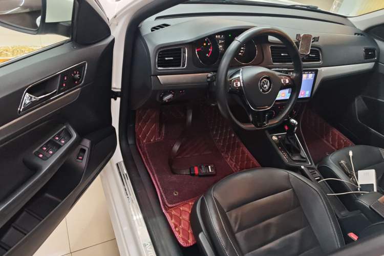 Used Volkswagen Lavida 2017 1.6L Automatic Comfort Edition Driver Seat