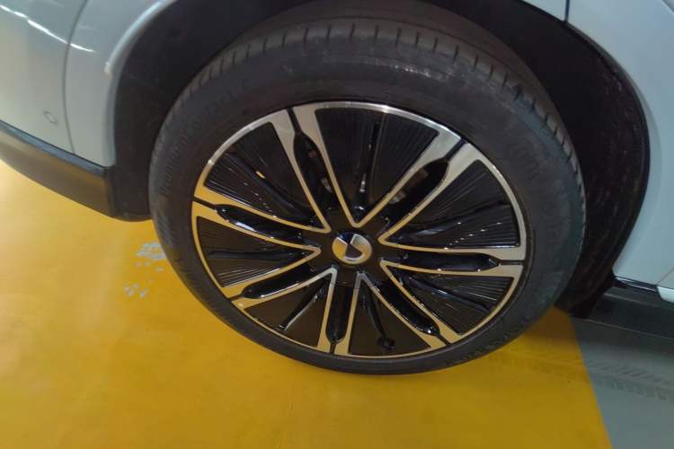 Used Denza N7 2024 630 All-Wheel Drive Intelligent Driving Max Edition
