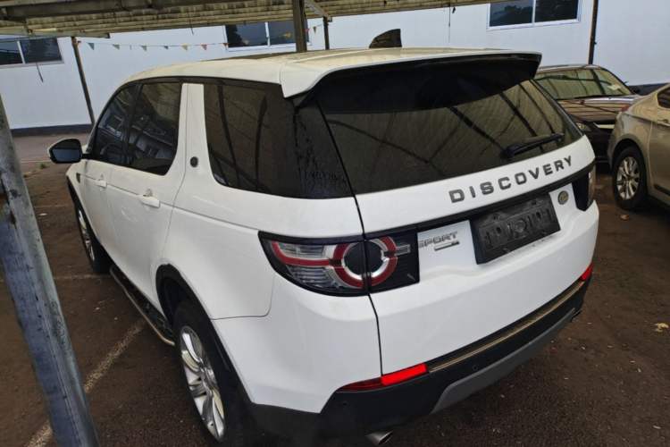 Used Land Rover Discovery Sport 2017 2.0T SE

